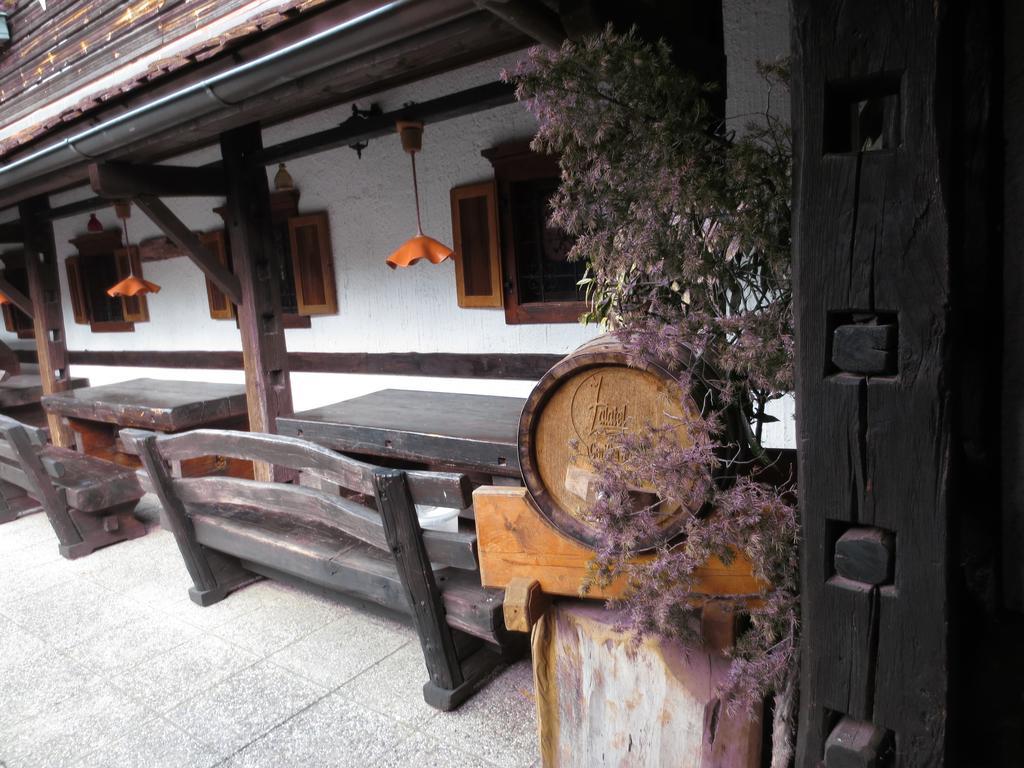Križe Gostisce Smuk酒店 外观 照片